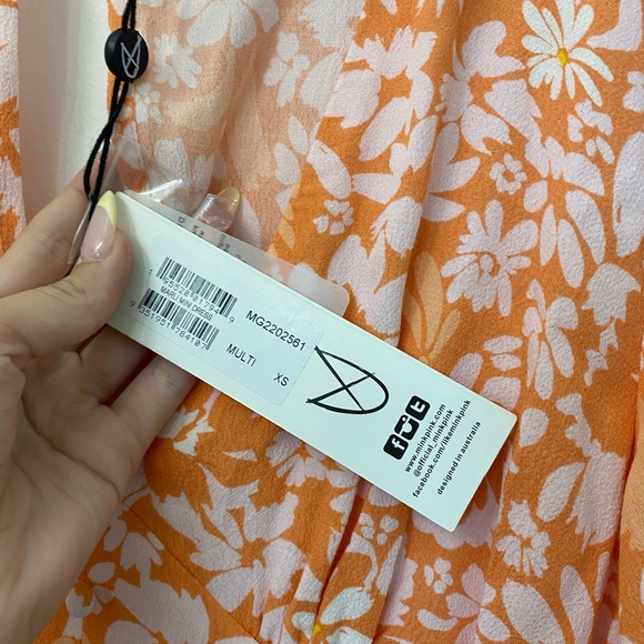 MINKPINK Marli Dress NWT - Picture 9 of 9
